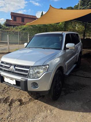 MITSUBISHI PAJERO 2.5 HD 4X4 8V TURBO INTERCOOLER DIESEL 4P MANUAL MITSUBISHI PAJERO 2.5 HD 4X4 8V TURBO INTERCOOLER DIESEL 4P MANUAL